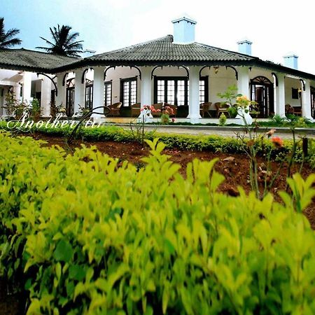 מלון מאננטהוואדי Parisons Plantation Experiences By Abad מראה חיצוני תמונה